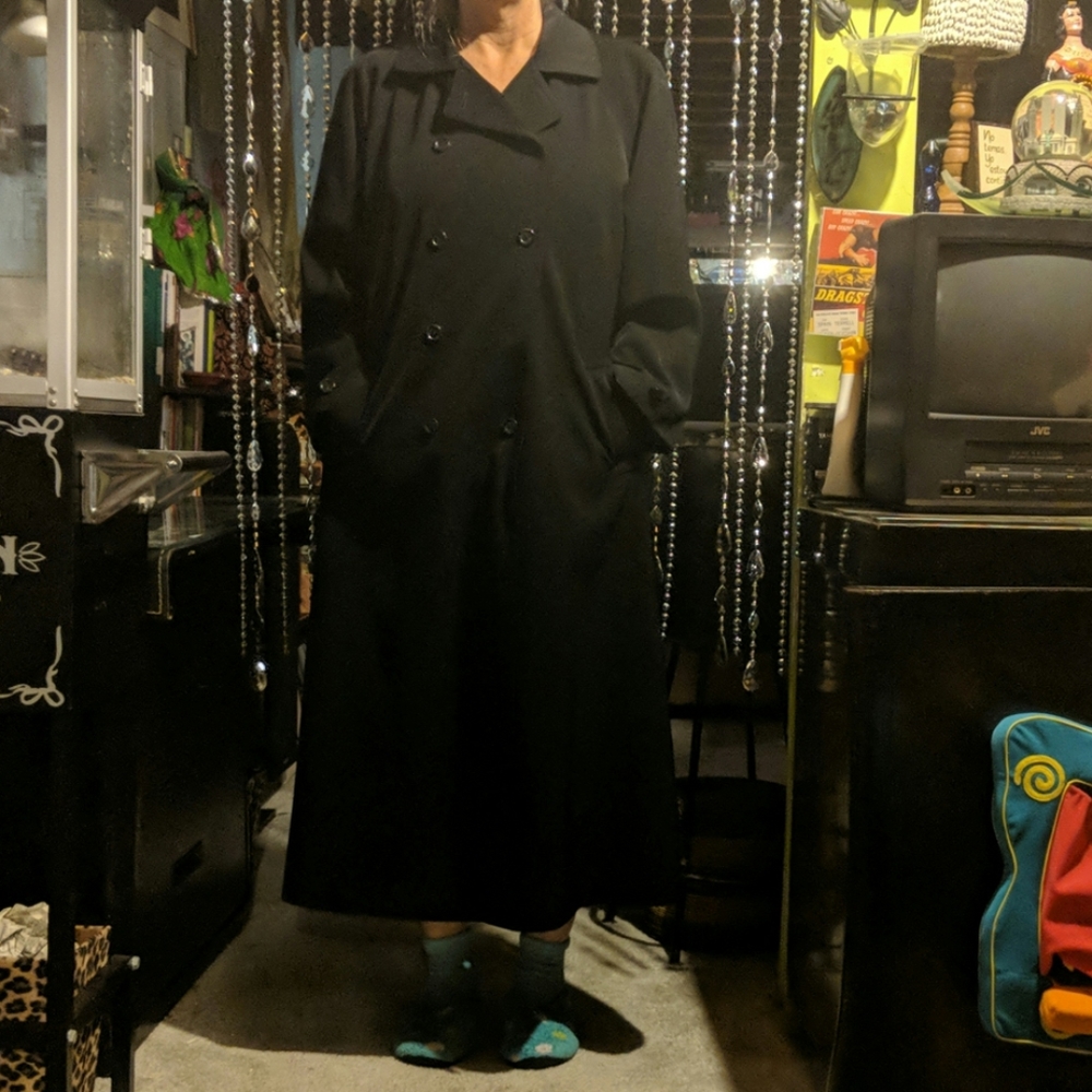 Gallery Black trench coat